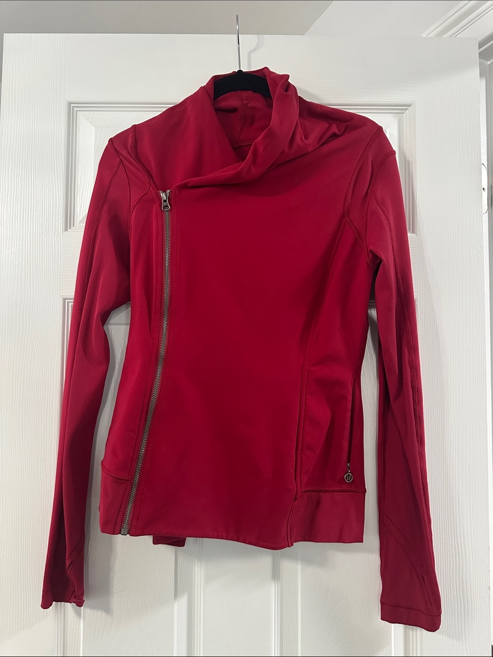 Lululemon Bhakti Yoga Jacket - Cranberry, Size 8